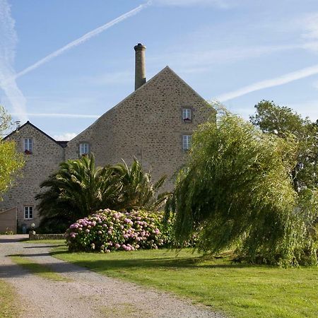 ホテルLe Moulin Du Couffon Kerlouan エクステリア 写真